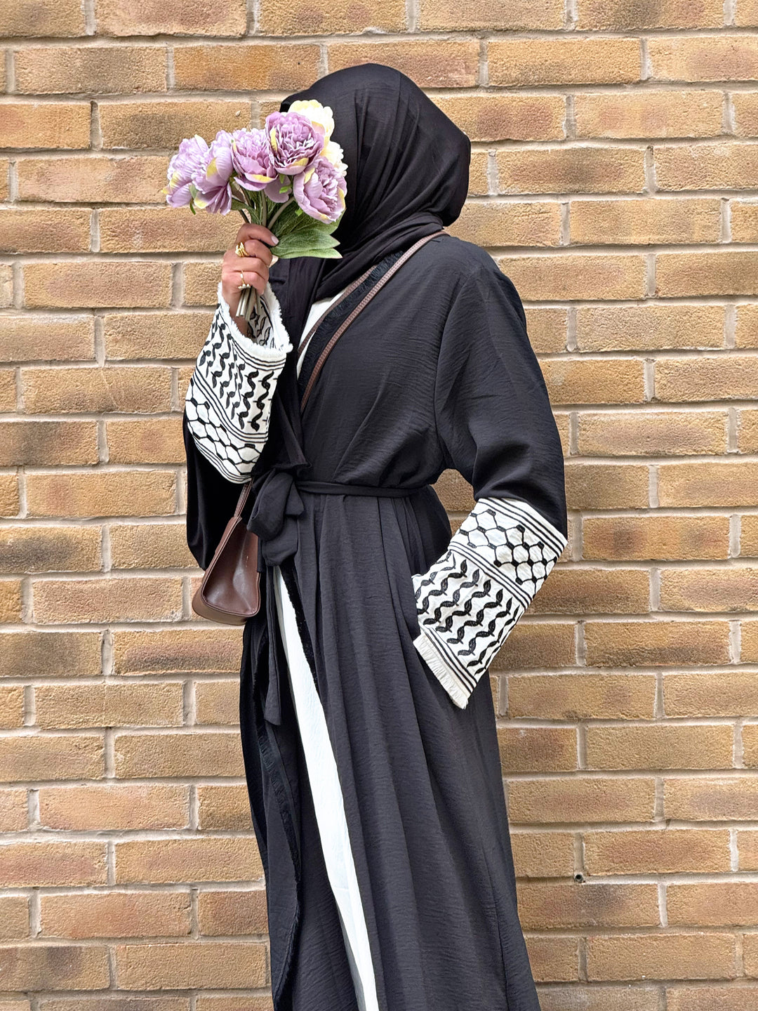 Keffiyeh Open Abaya with Pockets diff colours AbayaTopia